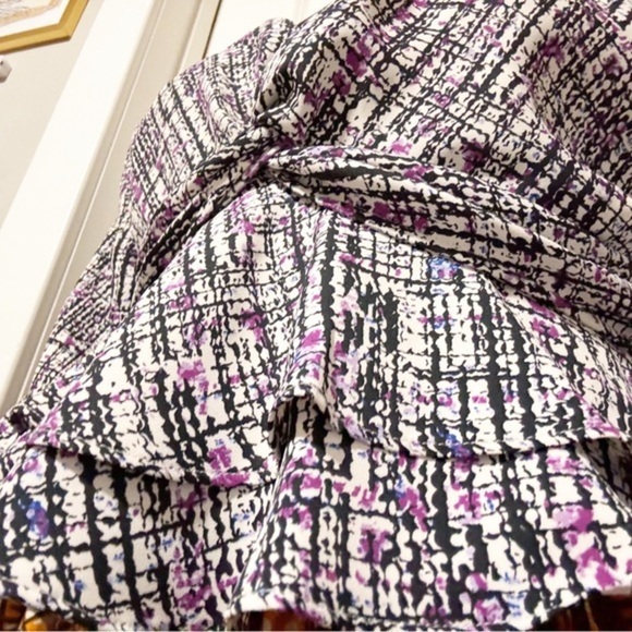 Express blouse with a raffle in the bottom part elegant top, for evening date - Picture 3 of 6